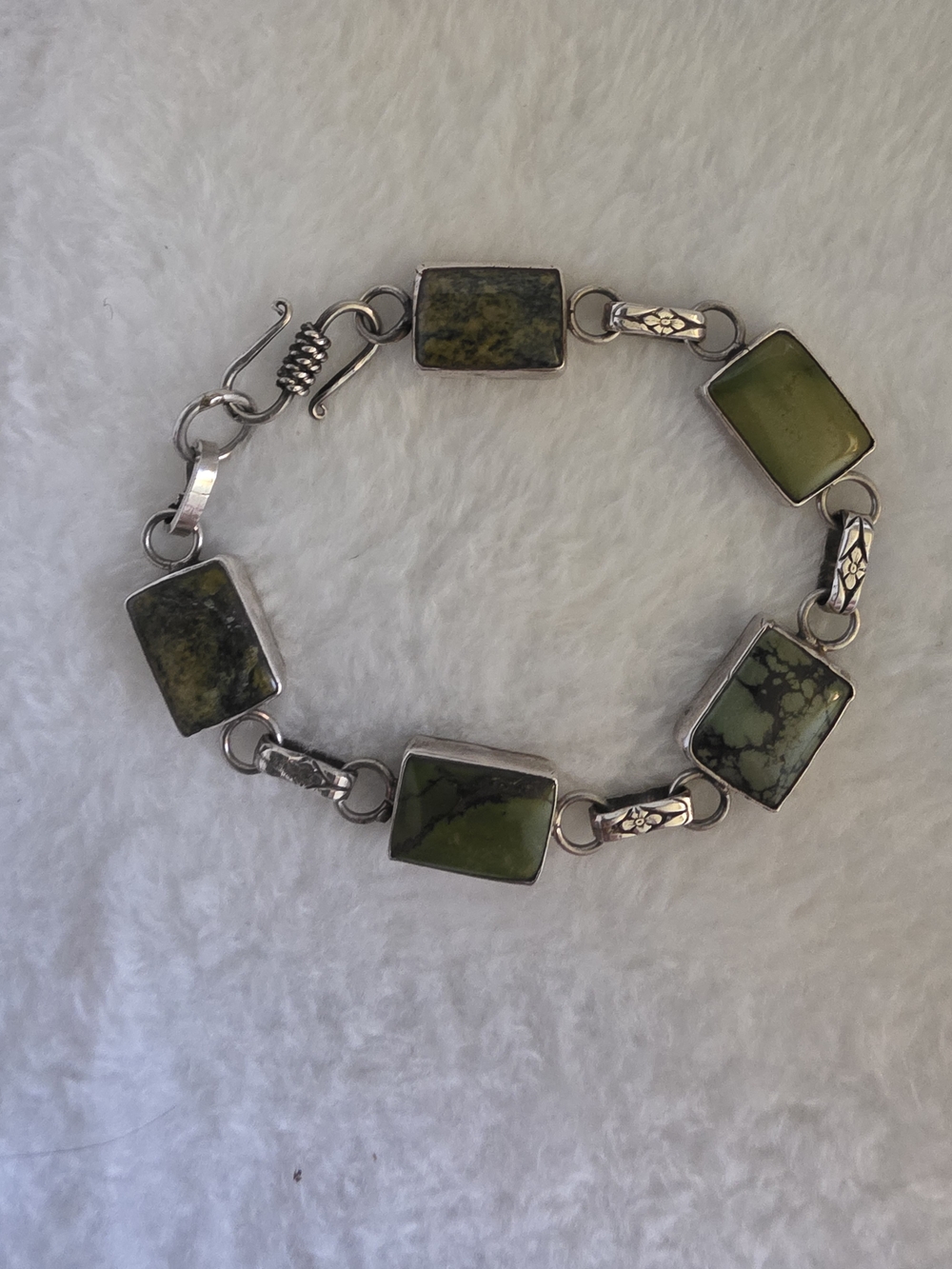Vintage Southwestern Style Green Stone Panel Link Bracelet - Ornate Floral Links